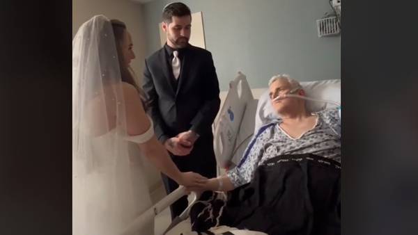 Noiva se casou no hospital para que seu pai não perdesse o momento antes de morrer