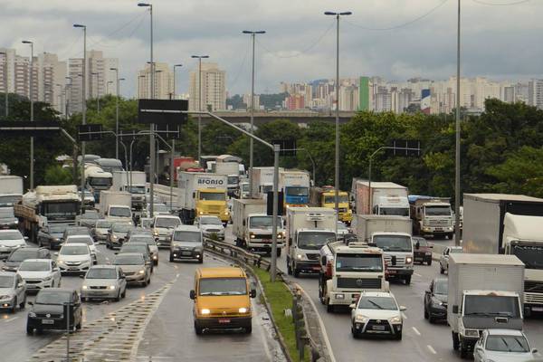 IPVA de São Paulo: motoristas com imposto em atraso foram notificados a pagar em 30 dias