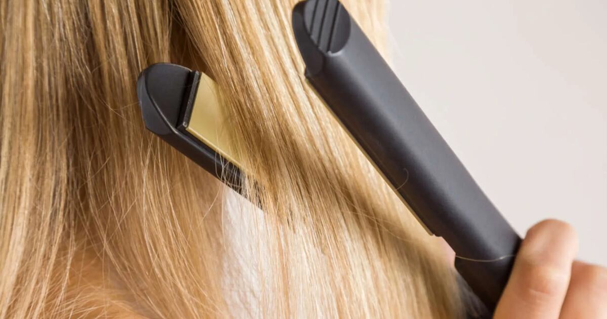 New study warns of health risks when applying heat to treated hair – Metro World News Brazil