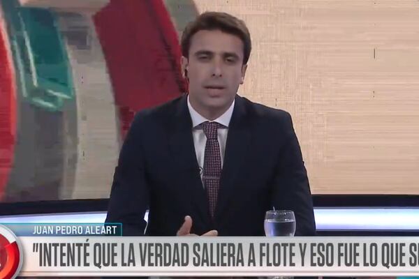 Ao vivo: jornalista argentino denuncia o próprio pai por ter abusado de sua irmã desde os 3 anos de idade