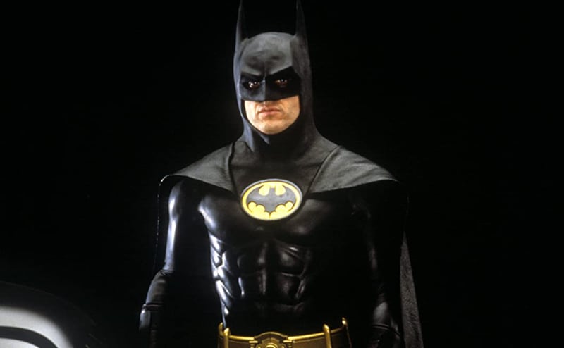 Fotos vazam no Twitter e mostram Michael Keaton com traje de Batman – Metro World News Brasil