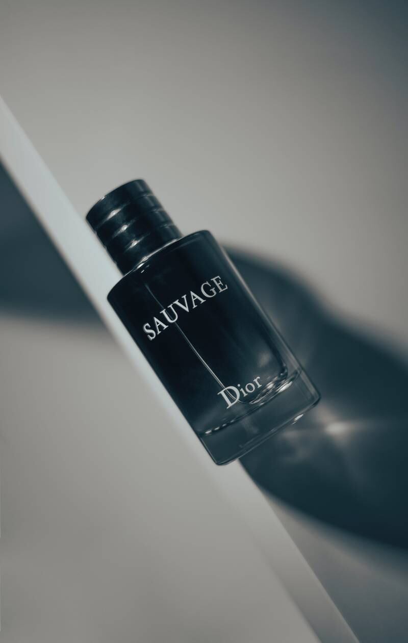 Frasco de perfume Sauvage Dior