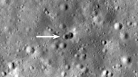 Imagens revelam detalhes de ‘cratera misteriosa’ na superfície da lua que intrigou cientistas; confira registros 
