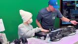 DJ motiva crianças com câncer através da música