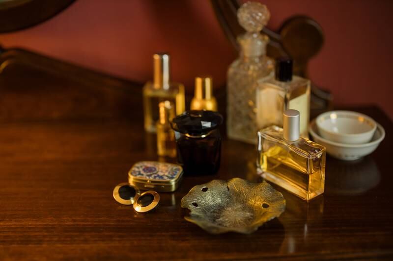 Frascos de perfumes vintages