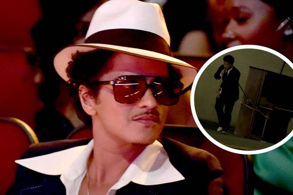 Bruno Mars enfrenta uma dívida milionária em um cassino e os memes não perdoam