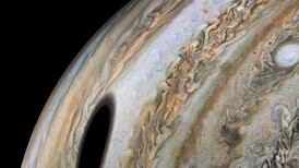 NASA divulga nova imagem reveladora do planeta Júpiter; confira registro impressionante