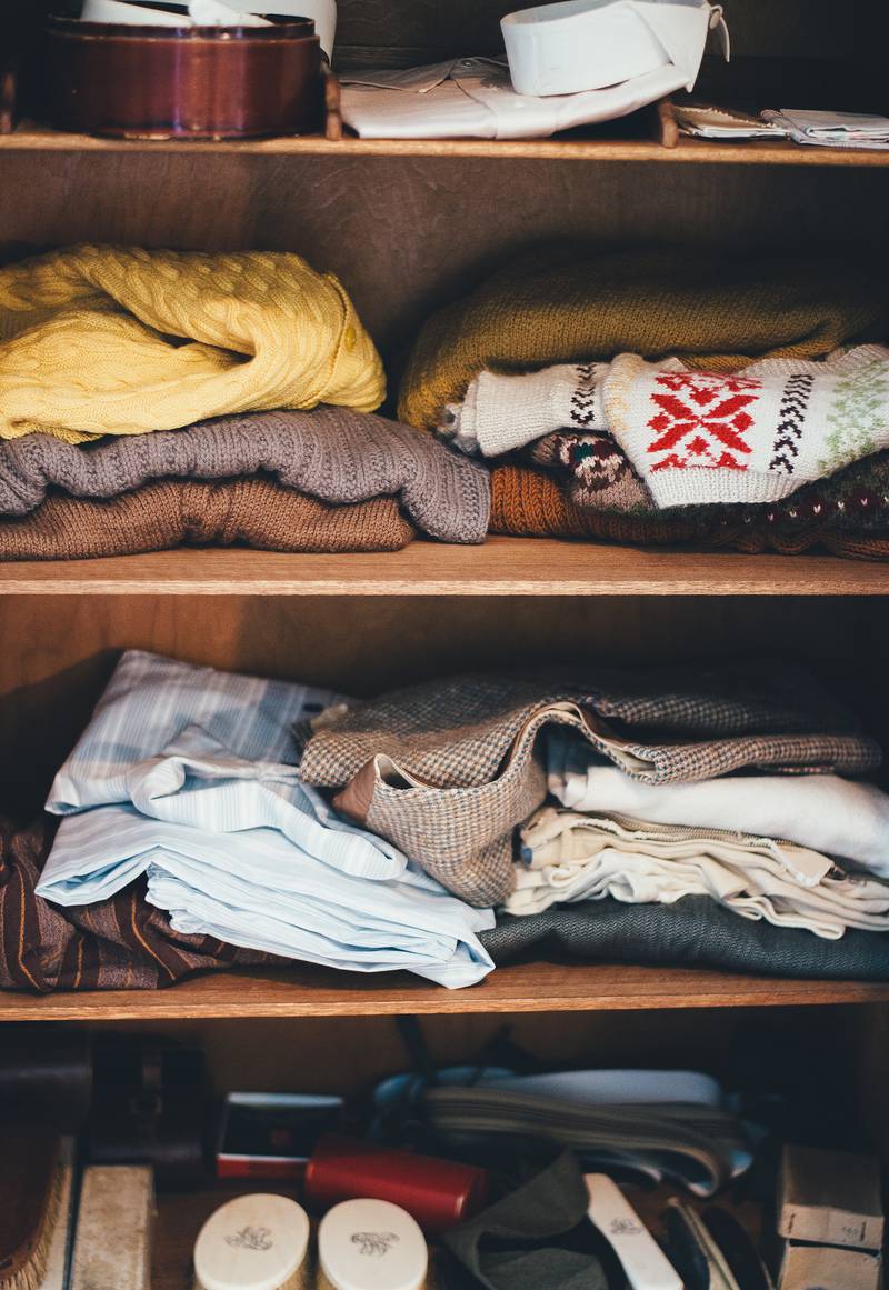 4 ideias FÁCEIS para evitar o mofo no guarda-roupas