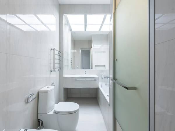 Decoração: 4 ideias inovadoras para decorar com elegância o vaso sanitário do seu banheiro