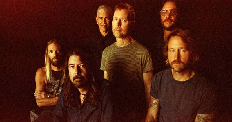 Remédio ou placebo? Foo Fighters joga seguro em novo álbum – Metro World  News Brasil