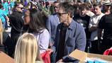 Kevin Bacon voltou ao colégio onde filmou “Footloose” 40 anos depois
