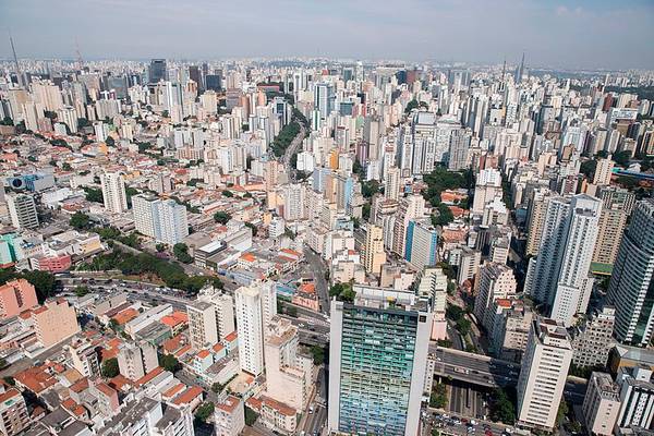 Veja o que abre e fecha no feriado da Sexta-Feira Santa em São Paulo