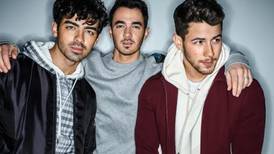 Possível show do Jonas Brothers no Brasil leva a internet à loucura