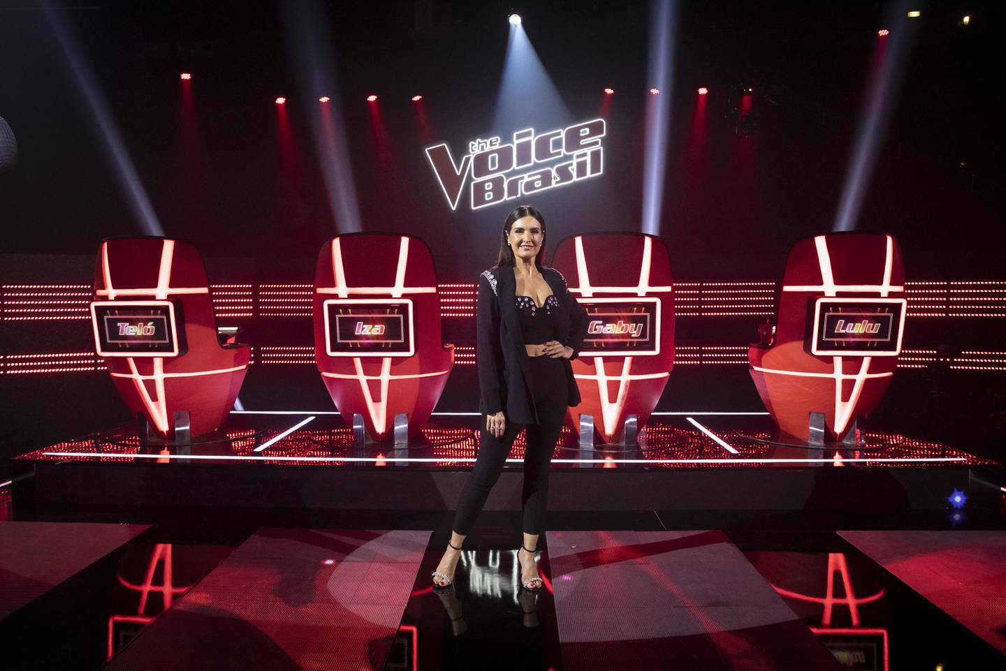 Fátima Bernardes no palco do "The Voice Brasil"