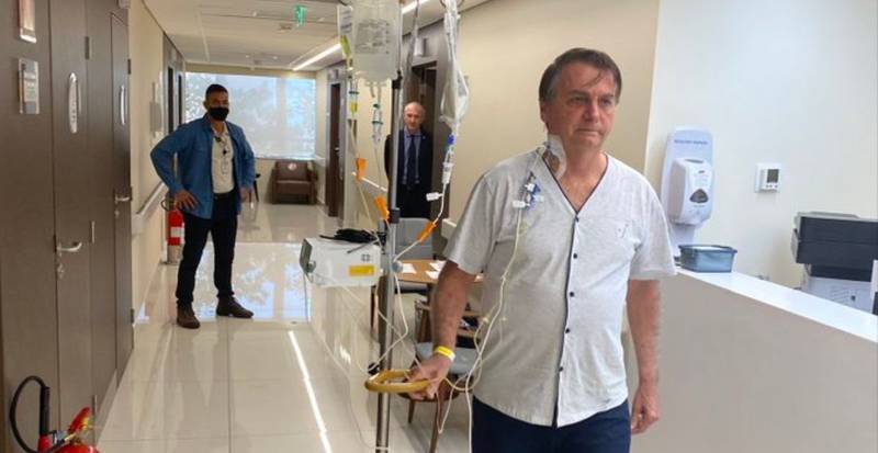 Presidente Jair Bolsonaro internado em hospital de São Paulo