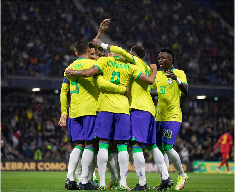 Jogadores da Seleção Brasileira comemoram resultado