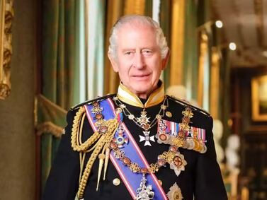 Rei Charles III fala em público pela primeira vez após pronunciamento de Kate Middleton