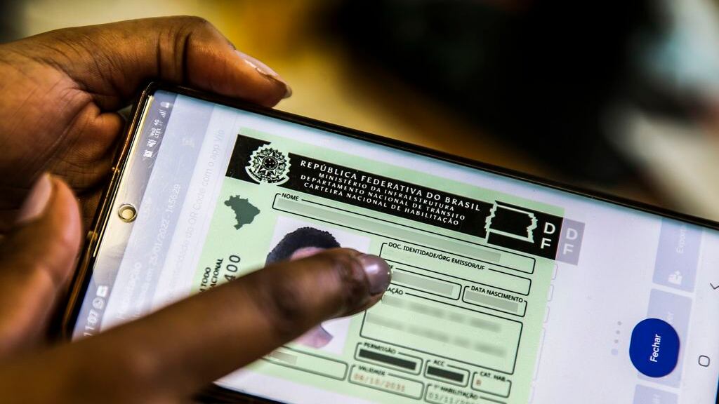 CNHs vencidas entre janeiro e abril devem ser renovadas até o fim do ano