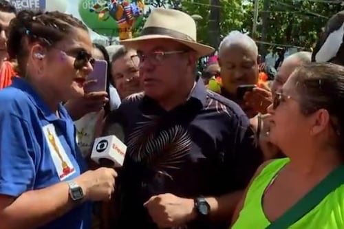 Folião pede repórter da Globo em casamento no carnaval: “Casa, comida e roupa lavada”