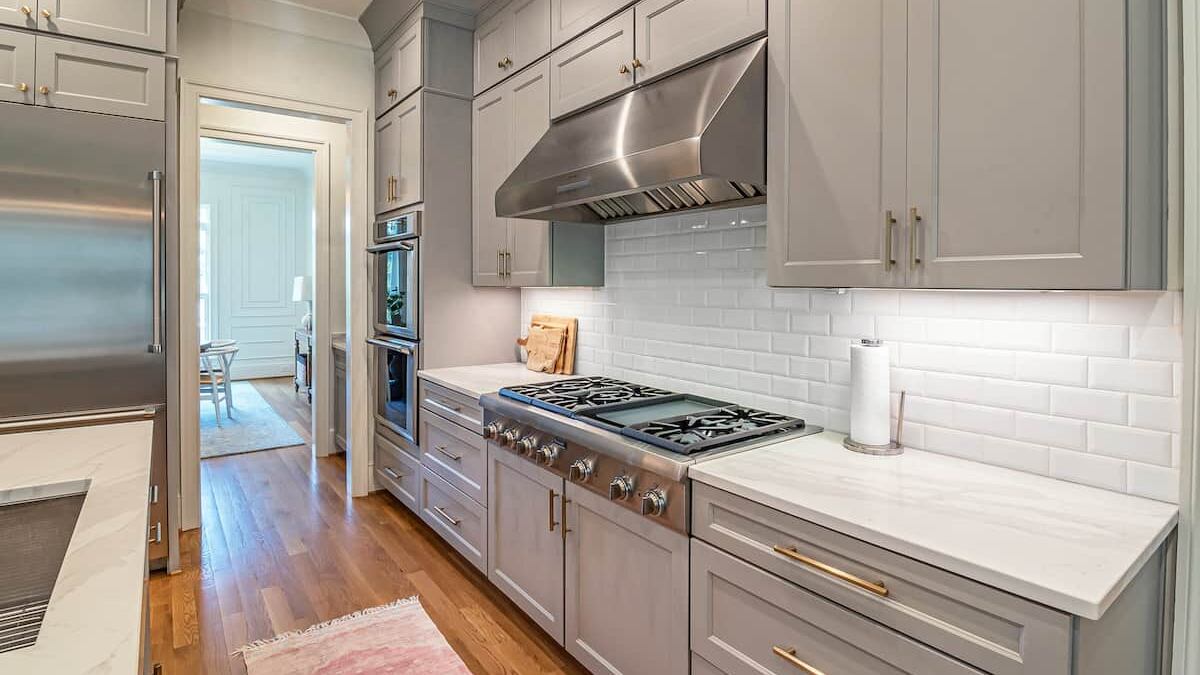 Aqui está a receitinha caseira maravilhosa com vinagre para limpar exaustores