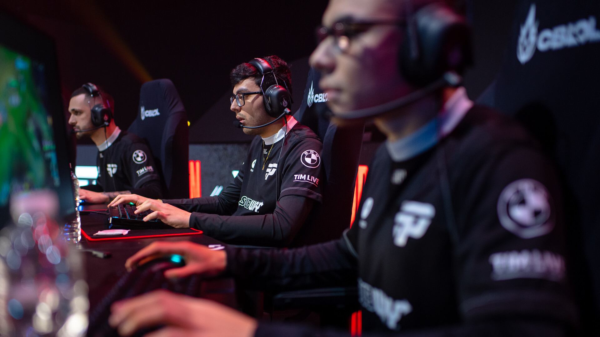 paiN Gaming e LOUD decidem a primeira vaga para a final