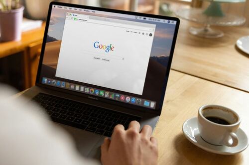 Você sabia que ao pesquisar no Google o buscador reforça nossas crenças e preconceitos?