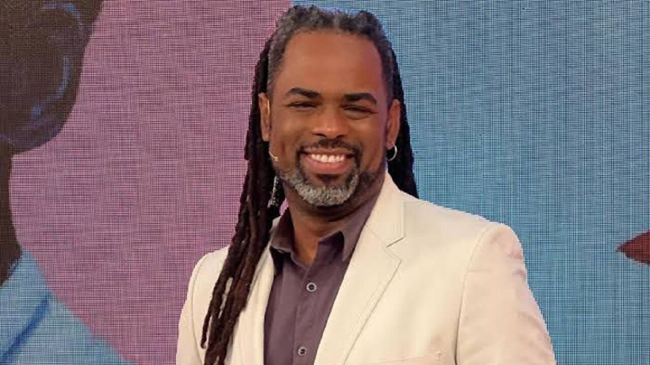 Manoel Soares publica vídeo e reflete sobre acusações de abuso na Globo