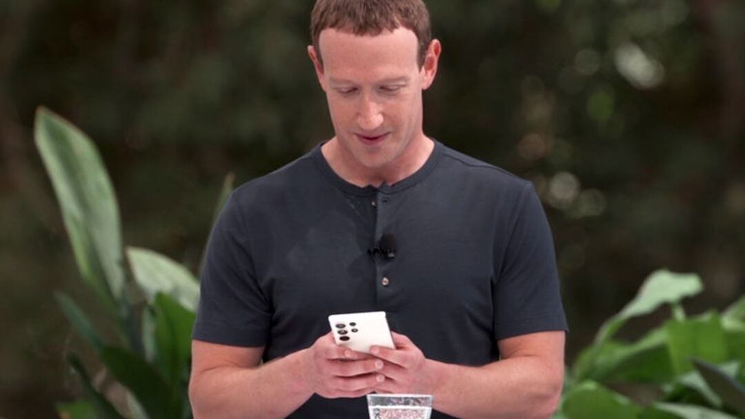 Mark Zuckerberg celular