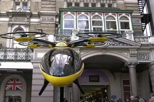 O futuro chegou! Táxi voador elétrico promete revolucionar transporte urbano até 2026