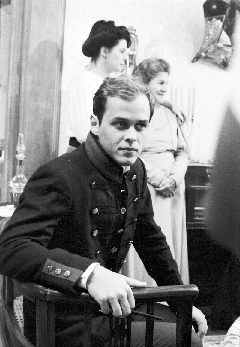 Guilherme Fontes vive Dilermando de Assis na minissérie "Desejo"