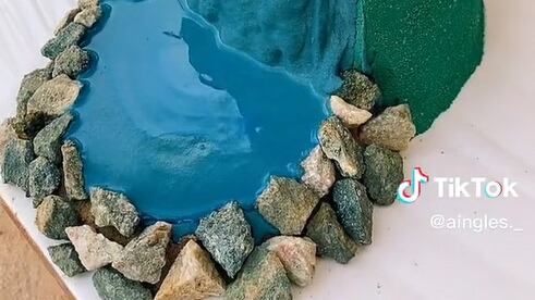 Cachoeira feita de areia