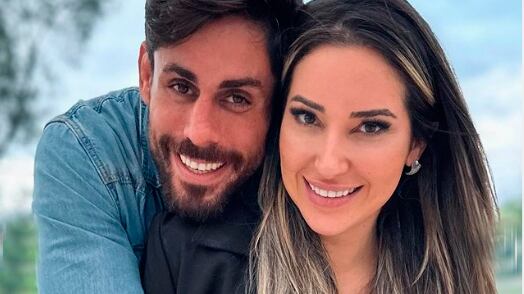 Ex-bbbs Amanda e Cara de Sapato