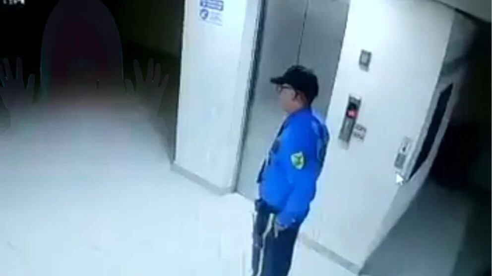 Vigilante conversando com fantasma.