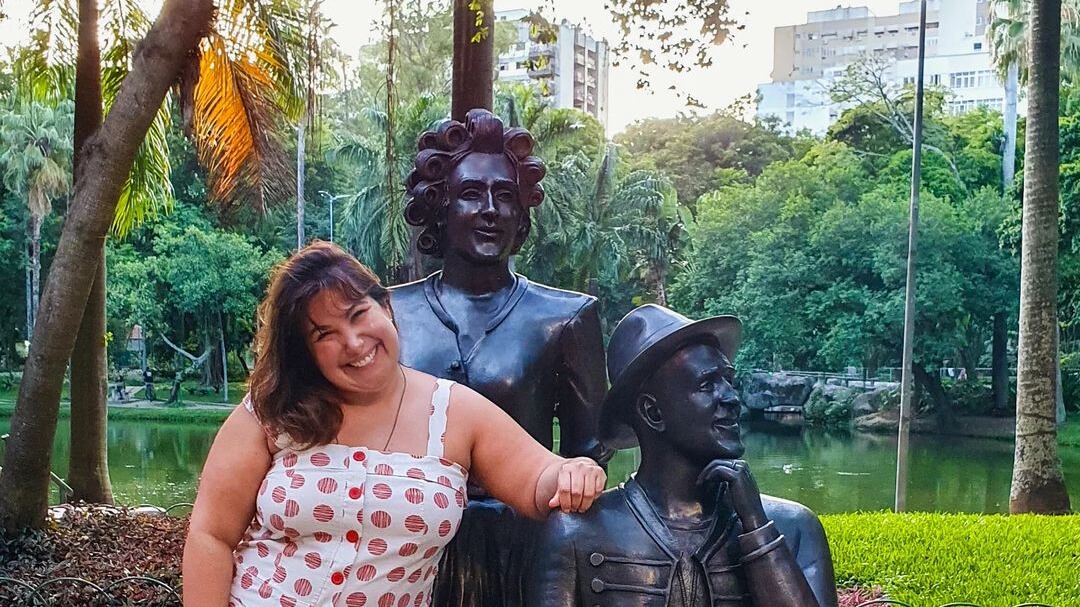 Mariana Xavier estreia peça "Antes do ano que vem"