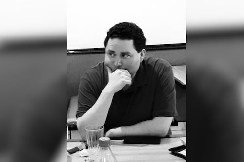 Jornalista mexicano Víctor Morales foi assassinado em plena rodovia