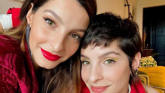 Irmãs gêmeas Michelle e Giselle Batista seguiram a mesma carreira e já atuaram juntas.