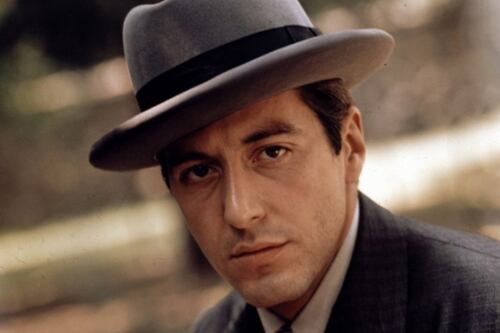 Al Pacino completou 84 anos e compartilhamos seus filmes de maior bilheteria