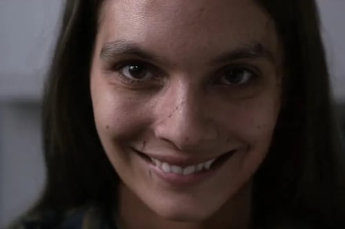 ‘Smile 2′ busca surpreender nas bilheterias: do que se trata a sequência de terror?