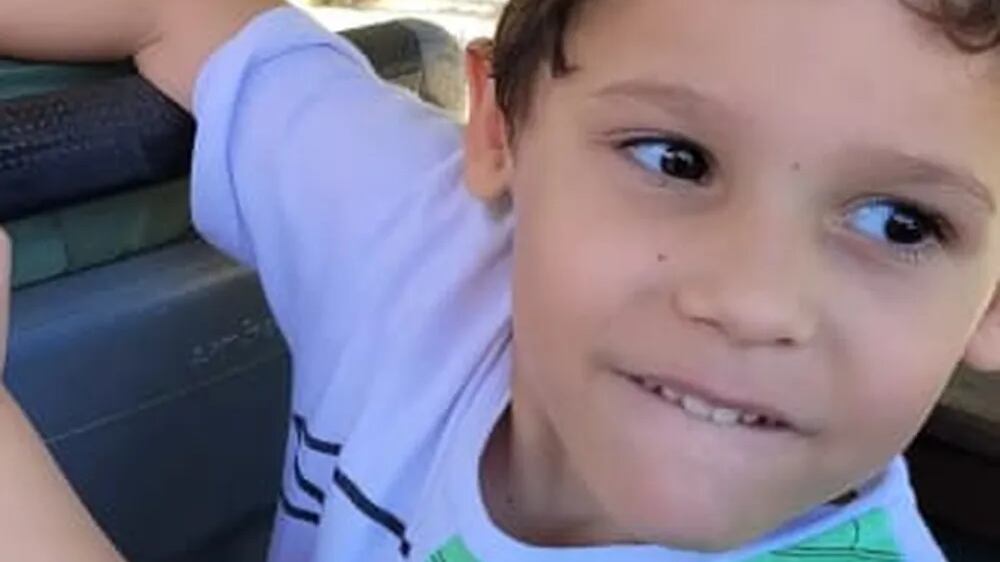 Outras três crianças morreram