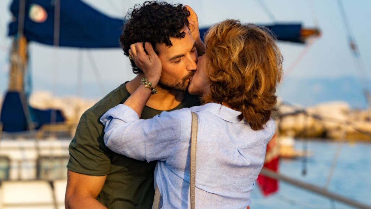 Escena de la serie italiana 'Engaño'