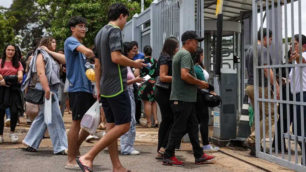 Abertura dos portões para o Enem, no domingo