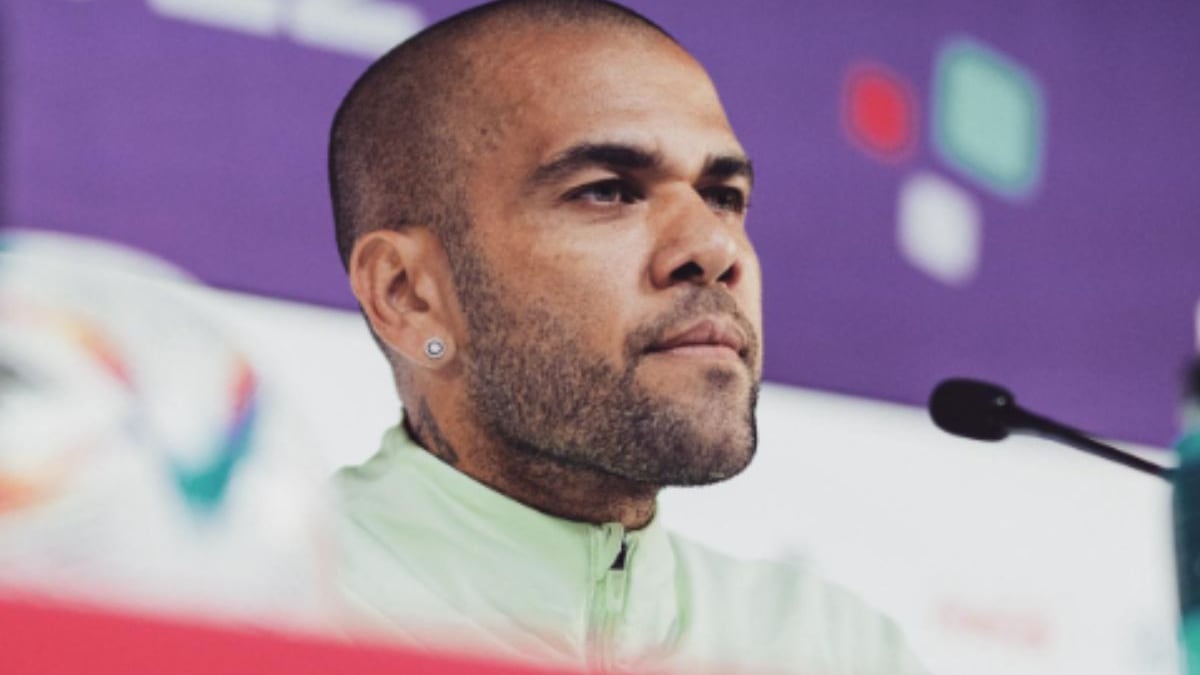 Daniel Alves completa uma semana na prisão