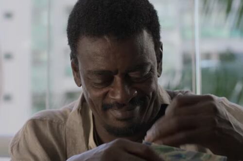 ‘How To Be a Carioca’, série protagonizada por Seu Jorge, finalmente chega ao Star+