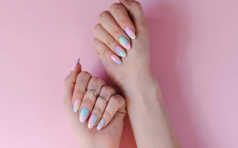 Unhas arco-íris/ reprodução