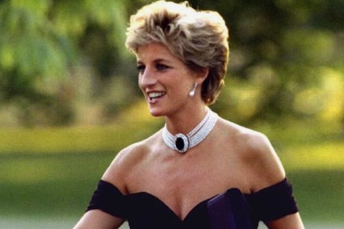 Médico revela como foram os últimos momentos de consciência da princesa Diana: “Tentei consolá-la”