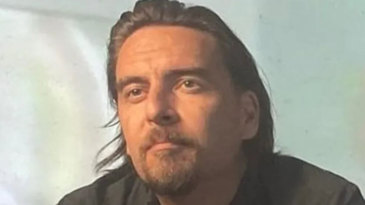 Complicaciones con la enfermedad de Crohn, la causa de muerte del ex Menudo Adrián Olivares