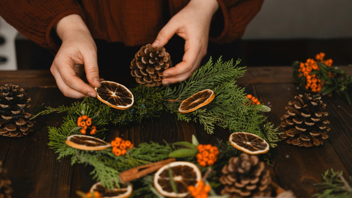 Así luce la Navidad 2025: decoración elegante, moderna y sostenible