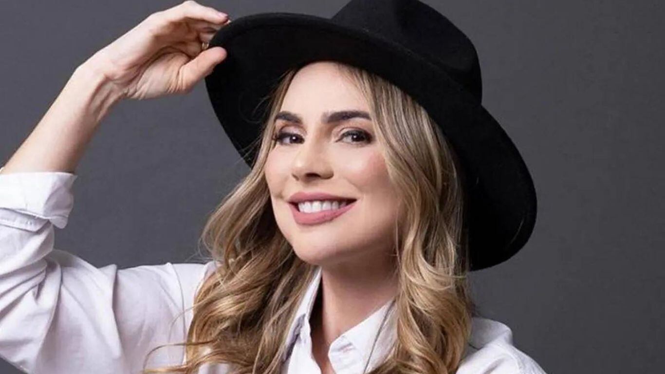 A Fazenda 15: Rachel Sheherazade fala sobre processo contra o SBT e foge do rótulo de vilã