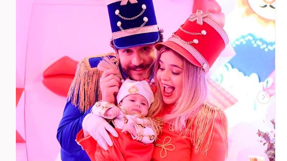 Viih Tube e Eliezer vestidos de Paquitos