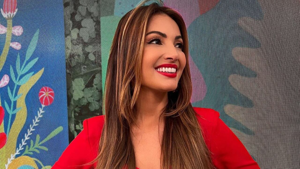 Calada vence? Patrícia Poeta fica sem microfone no Encontro